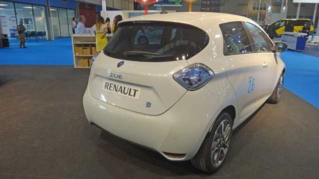 renault-zoe-trasera