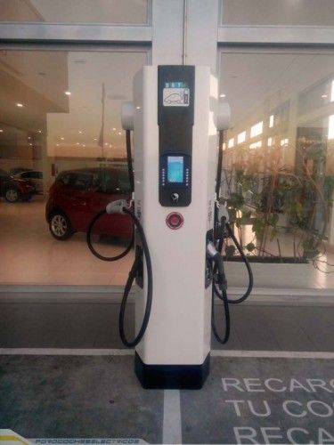 nissan-leaf-chademo-2