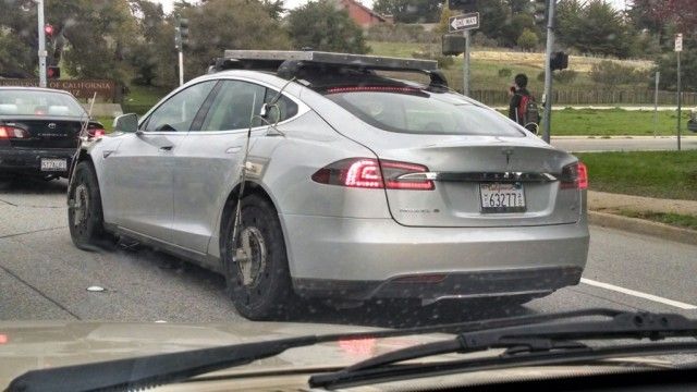 tesla-model-s-traccion-toal