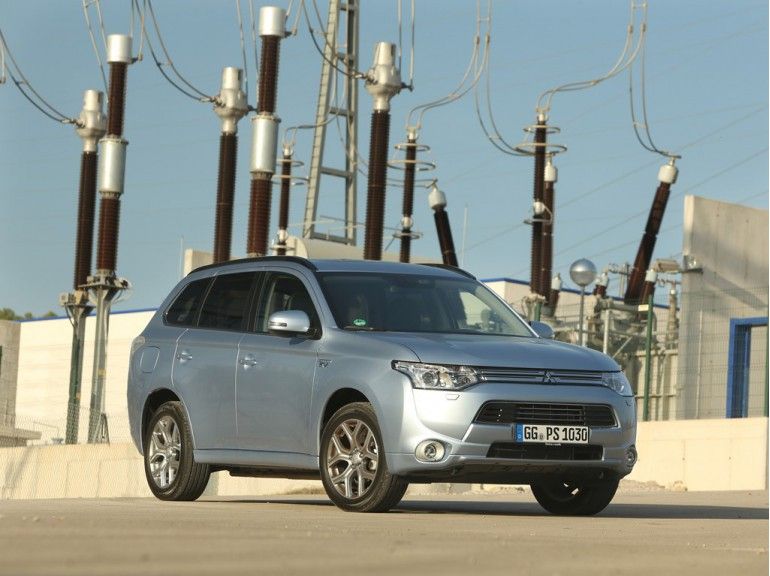 El Mitsubishi Outlander PHEV tendrá el mismo precio que el modelo diésel en Inglaterra