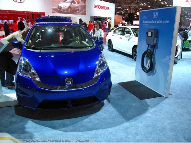 Honda-Fit-EV-1