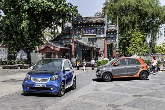 Se presenta la nueva generación del Smart ForTwo y ForFour: versión eléctrica de camino