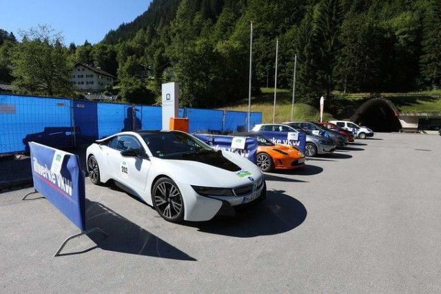 BMW-i8-Silvretta-2014