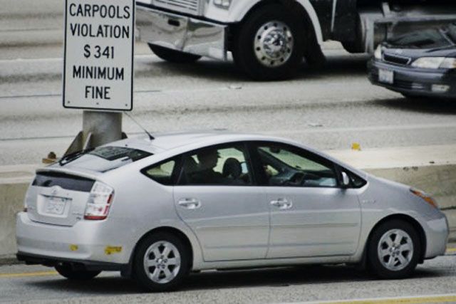 Arizona pone otro palo en las ruedas de los híbridos. Fuera de los carriles especiales