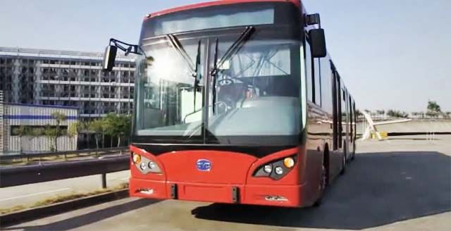 autobus eléctrico BYD 18 metros