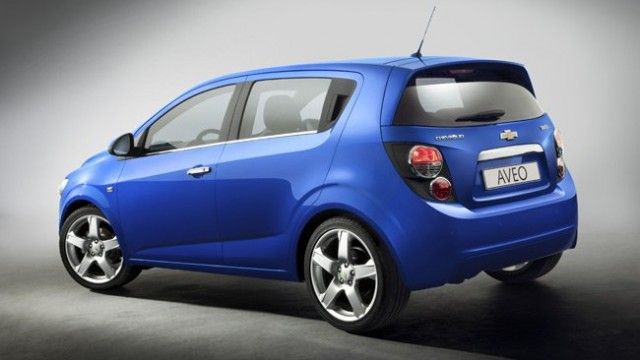 chevrolet_aveo-02