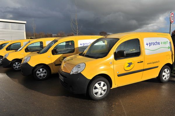 El servicio postal francés firma un acuerdo con Renault. 5.000 Kangoo ZE para su flota de reparto