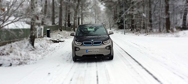 ¿Cómo se desenvuelven los coches eléctricos en climas fríos?