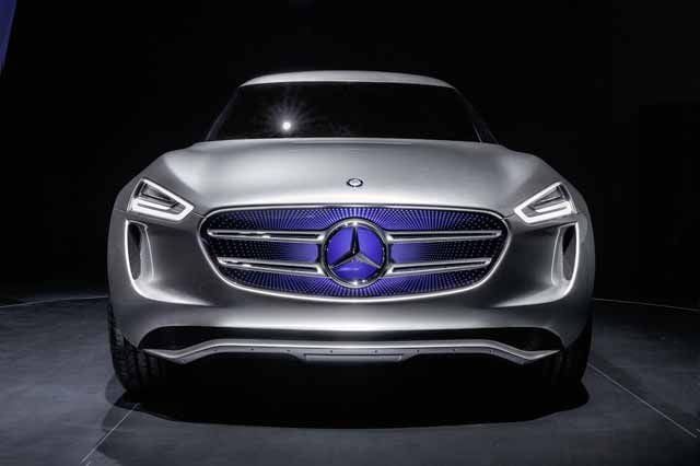 Mercedes Vision G-Code. Un enchufable vestido con paneles solares