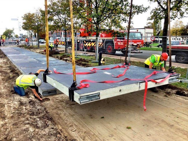 Holanda inaugura el primer tramo de la carretera solar