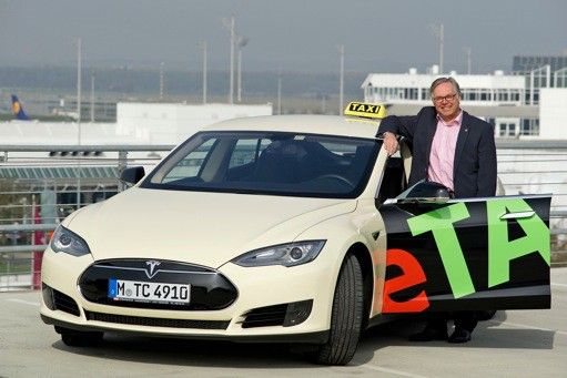 Los Tesla Model S taxi llegan a Alemania