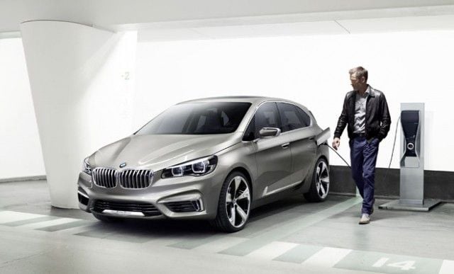 bmw-concept-active-tourer-plugin