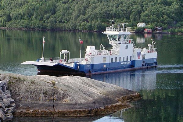 KF Hisarøy. El primer ferry 100% eléctrico cumple un año de servicio 