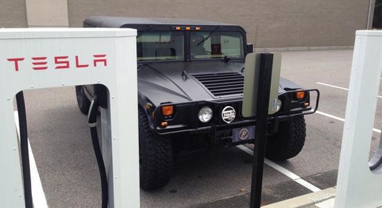 tesla-supercharger-hummer