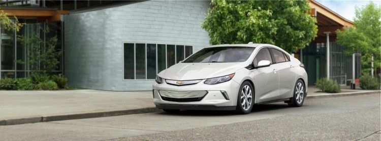 2016-Volt-LTZ-Summit-White-750x279