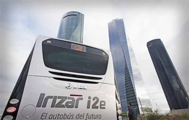 Francia realiza un encargo de 43 autobuses eléctricos a la española Irizar