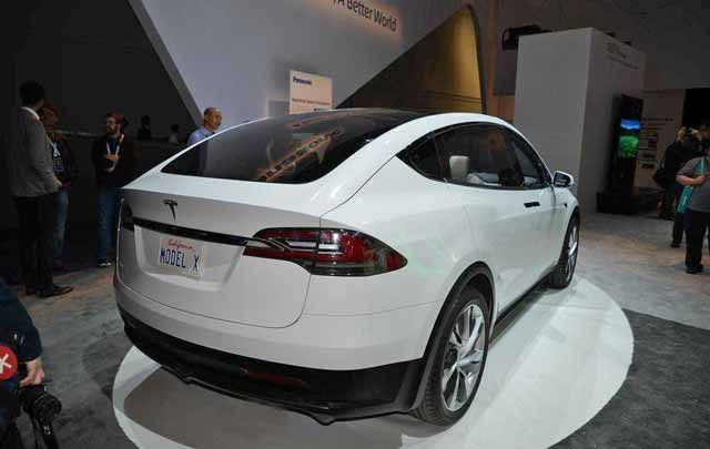 tesla-model-x-3