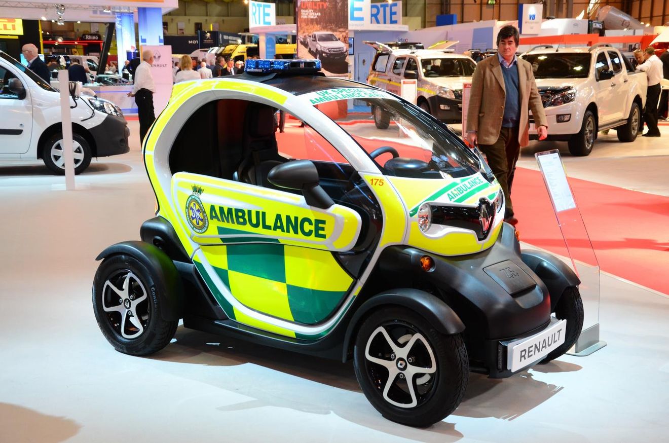 Nueva utilidad para el Renault Twizy: Ambulancia