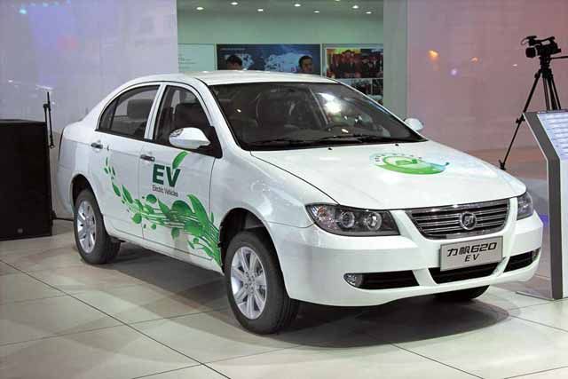 Lifan-620-EV-2