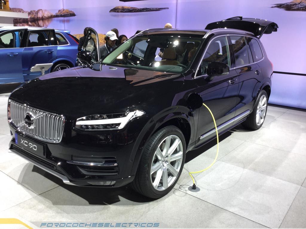 El Volvo XC90 T8 ya tiene cifras de autonomía bajo el ciclo EPA. Apenas 22 kilómetros en modo eléctrico