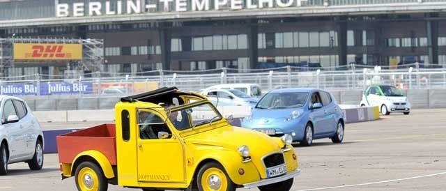 940-2cv_1.jpg__940x403_q85_crop_upscale