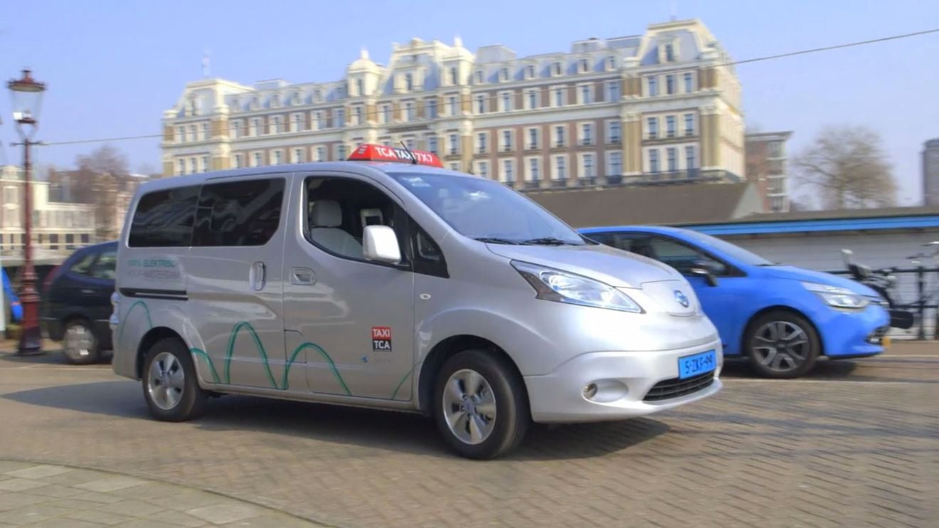 Amsterdam es la capital del mundo del taxi eléctrico