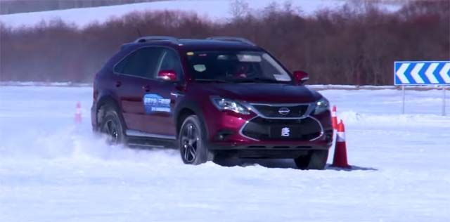 El BYD Tang nos muestra su potencial sobre el hielo