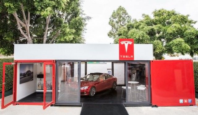 tesla-pop-up-store