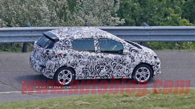 chevy-bolt-spy-shot-08-1