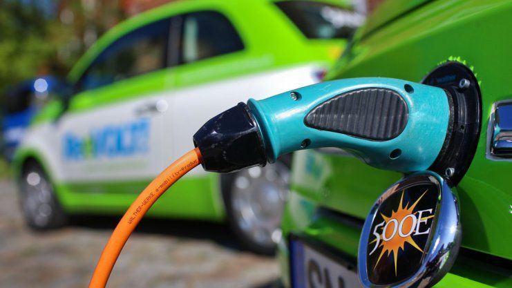 Alemania pone en marcha un Tour de coches eléctricos