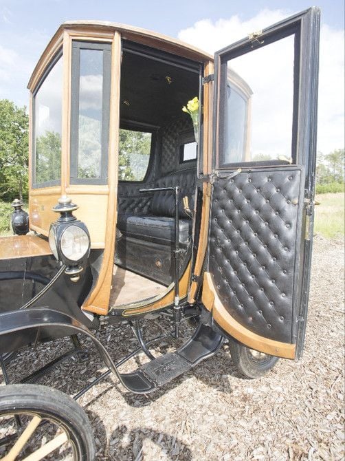 110-year-old-electric-car-1