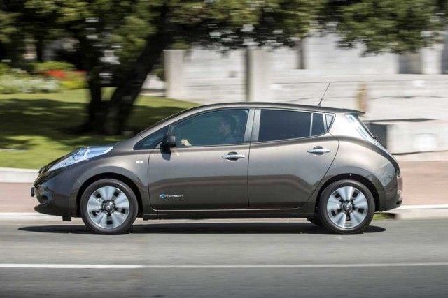 nissan-leaf-30-kwh-2