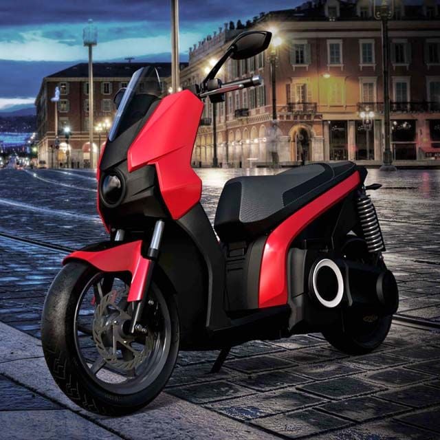 Scutum S01. Un scooter eléctrico con batería extraible