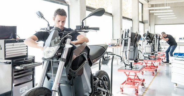 Rieju, Scutum, Torrot y Volta, se unen para desarrollar una moto eléctrica