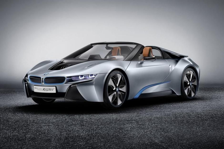 El BMW i8 Spyder recibe luz verde. Posible nueva motorización y más baterías para el híbrido enchufable