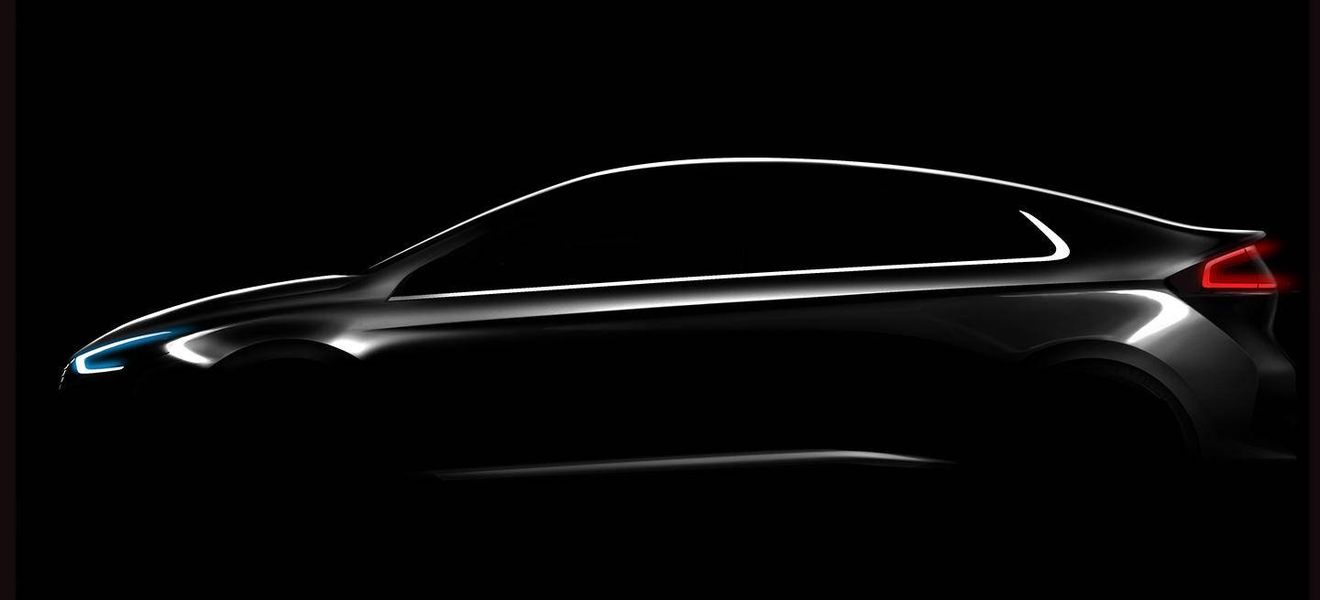 El Hyundai Ioniq tendrá versión eléctrica, híbrida enchufable e híbrida convencional