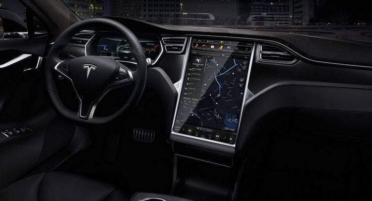 El Tesla Model S incorporá Spotify Premium de forma gratuita