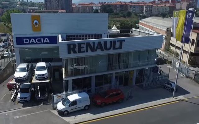 Entrevista a Isusko Lekanda. Comercial de coche eléctrico en Renault Leioa Berri Auto