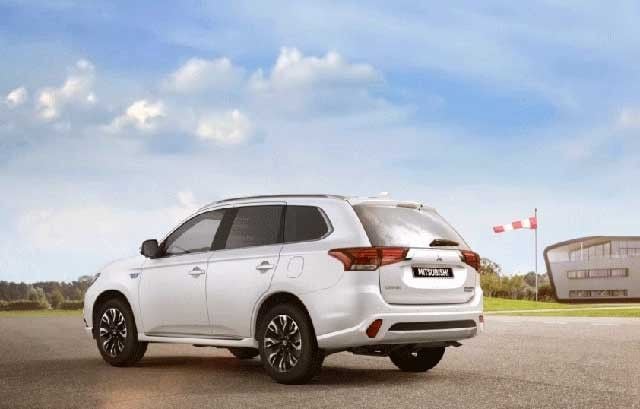 precio-mitsubishi-outlander-phev-2016