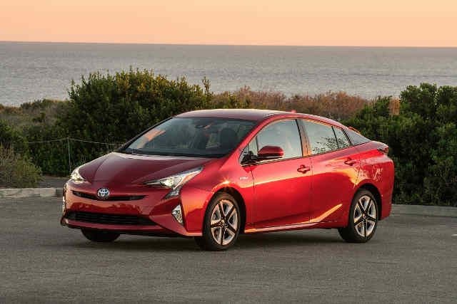 La próxima generación del Toyota Prius podría ser sólo enchufable