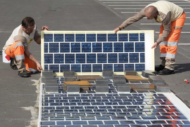 Francia quiere construir mil kilómetros de carreteras solares