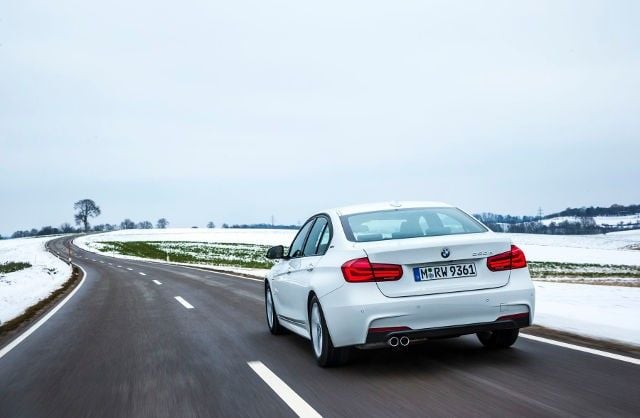 BMW-330e-iPerformance-2