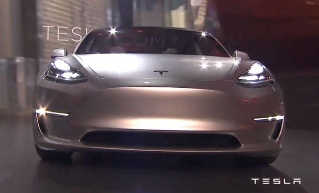 TeslaModel3 (2)