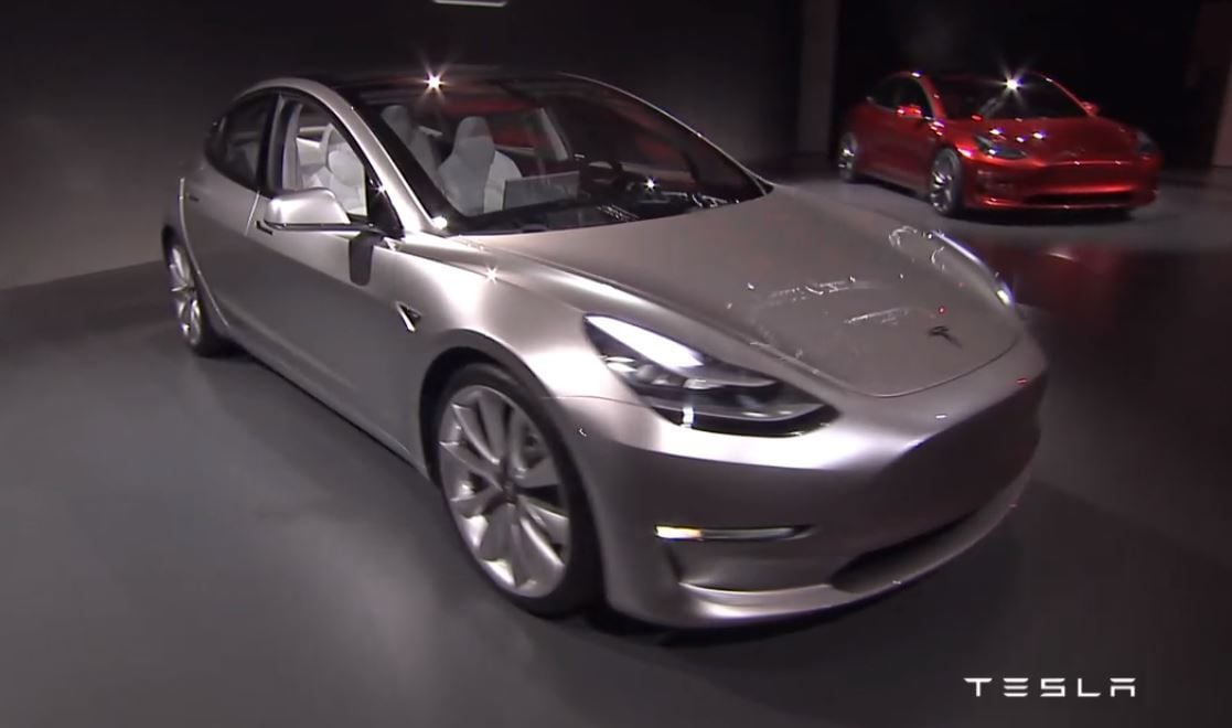 Más rumores sobre el Tesla Model 3. Precios, opciones y posible presentación el 2 de junio