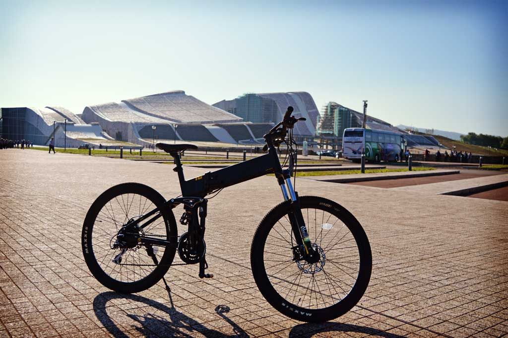 Prueba de la Legend Etna 2016. Una bicicleta eléctrica de montaña, y plegable