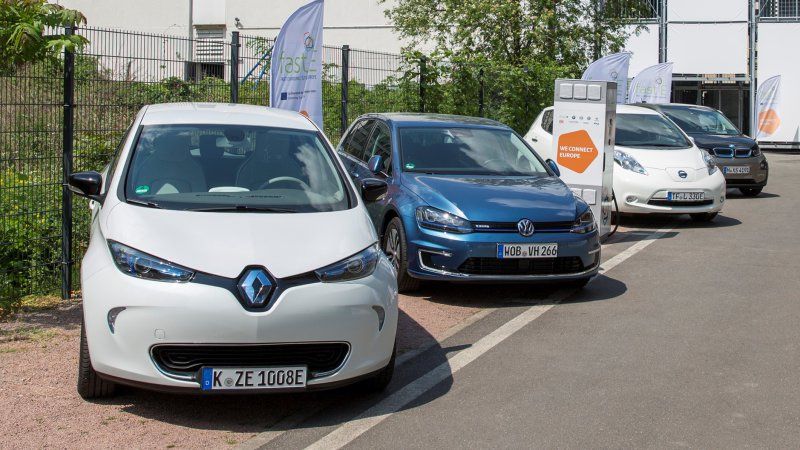 Renault se suma a la iniciativa Fast-E. Recarga rápida para coches eléctricos en Europa