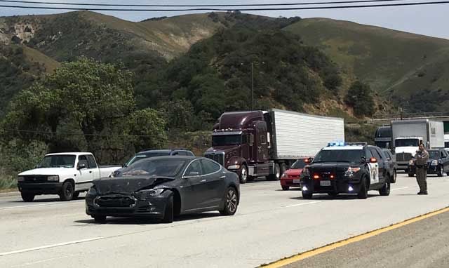 Segundo incidente del sistema de conducción autopilotada del Tesla Model S