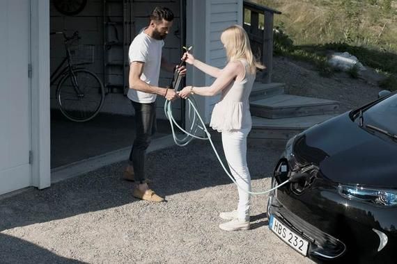 Renault pone en marcha Elbnb. El AirBNB de los puntos de recarga para coches eléctricos