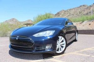 Tesla-model-s-steve-100000