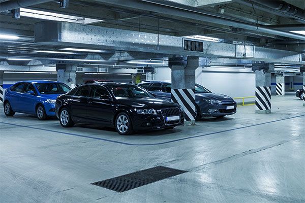 Pluggo Energy Management. La solución para la recarga de coches eléctricos en comunidades de vecinos